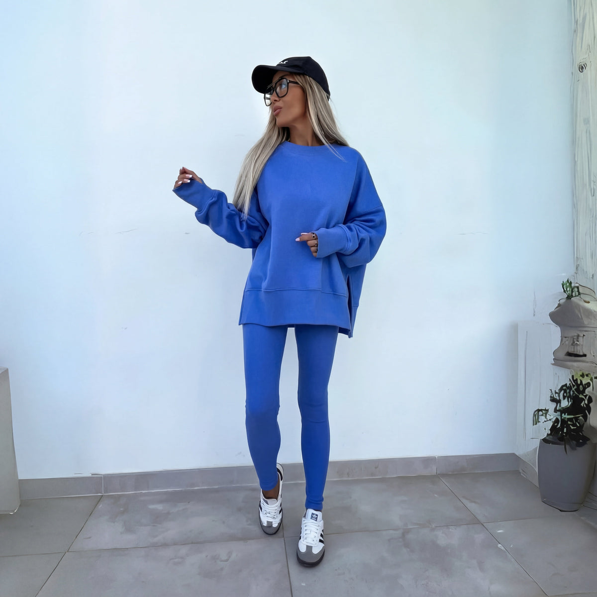 Julia | Women's Oversized Sweatshirt and Leggings Lounge Set